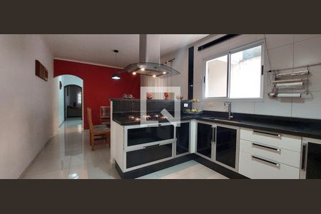 Casa à venda com 190m², 3 quartos e 2 vagasCozinha