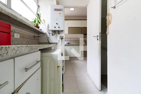 Apartamento à venda com 165m², 4 quartos e 2 vagasDetalhe da área de serviço