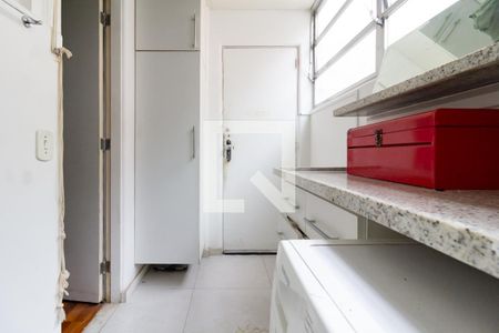 Apartamento à venda com 165m², 4 quartos e 2 vagasDetalhe da área de serviço