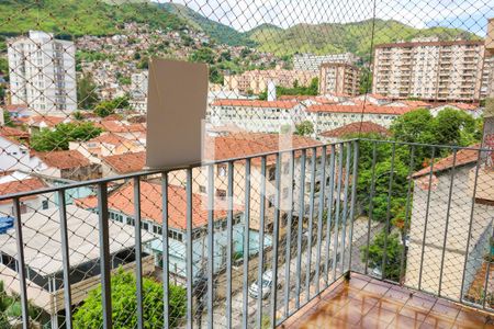 Apartamento à venda com 71m², 2 quartos e 1 vaga Apartamento à venda com 71m², 2 quartos e 1 vagaVaranda da Sala