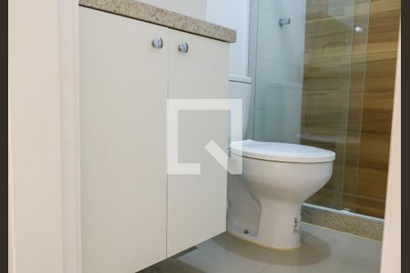 Apartamento à venda com 71m², 2 quartos e 1 vaga Apartamento à venda com 71m², 2 quartos e 1 vagaBanheiro