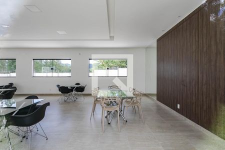 Apartamento para alugar com 40m², 2 quartos e 1 vagaÁrea Comum - Salão de Festas