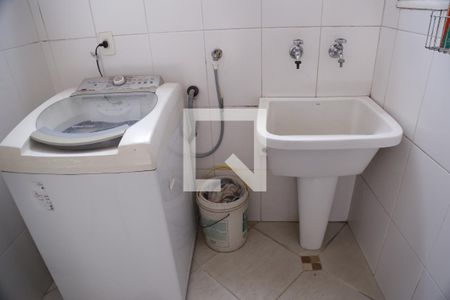 Casa à venda com 100m², 3 quartos e 3 vagasÁrea de Serviço