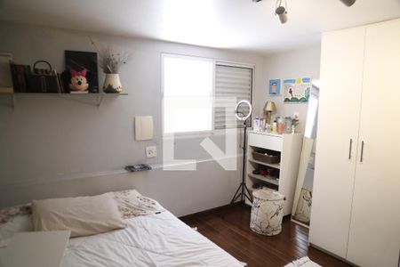 Casa à venda com 100m², 3 quartos e 3 vagasQuarto 2