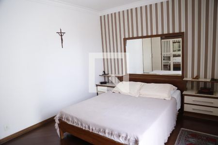 Casa à venda com 100m², 3 quartos e 3 vagasSuíte