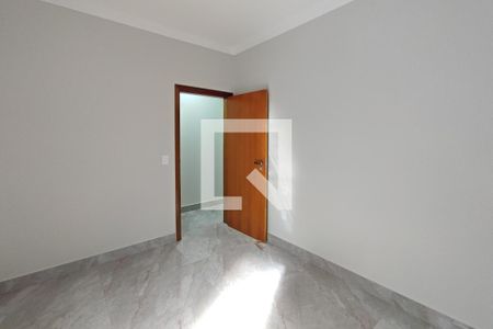 Casa para alugar com 116m², 3 quartos e 4 vagasQuarto 2