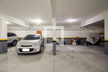 Casa de condomínio para alugar com 63m², 2 quartos e 2 vagasCondomínio - Garagem 