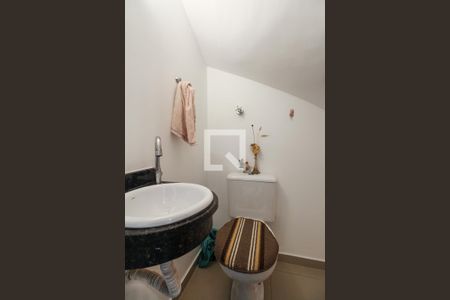 Lavabo  de casa de condomínio para alugar com 2 quartos, 63m² em Vila Esperança, São Paulo