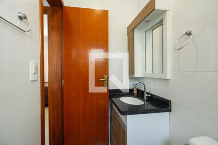 Casa de condomínio para alugar com 63m², 2 quartos e 2 vagasBanheiro 