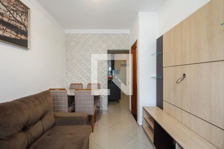 Sala  de casa de condomínio para alugar com 2 quartos, 63m² em Vila Esperança, São Paulo