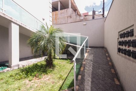 Casa de condomínio para alugar com 63m², 2 quartos e 2 vagasCondomínio - Entrada 