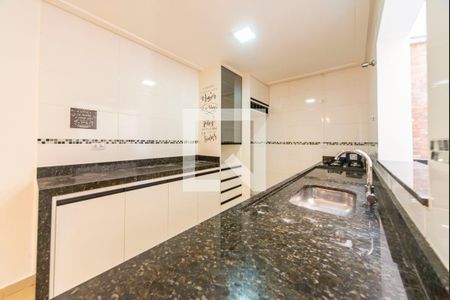 Apartamento à venda com 73m², 2 quartos e 1 vaga Apartamento à venda com 73m², 2 quartos e 1 vagaCozinha