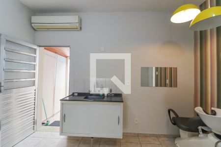 Casa para alugar com 130m², 4 quartos e 4 vagasCozinha
