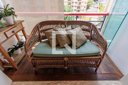 Apartamento à venda com 75m², 3 quartos e 2 vagasVaranda da Sala