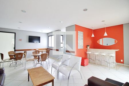 Apartamento à venda com 75m², 3 quartos e 2 vagasÁrea comum - Salão de festas