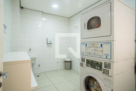 Apartamento à venda com 52m², 2 quartos e 1 vaga Apartamento à venda com 52m², 2 quartos e 1 vagaÁrea comum - Lavanderia