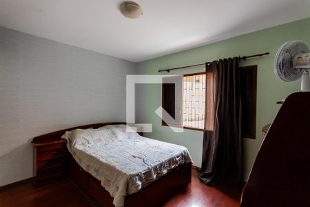 Casa à venda com 230m², 3 quartos e 3 vagas Casa à venda com 230m², 3 quartos e 3 vagasQuarto 3