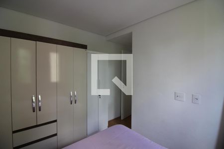 Quarto 1 de apartamento para alugar com 2 quartos, 40m² em Parque Bristol, São Bernardo do Campo