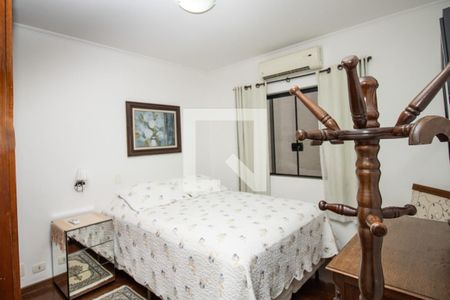 Casa à venda com 345m², 4 quartos e 3 vagasSuite 2