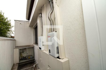 Casa à venda com 345m², 4 quartos e 3 vagasÁrea de máquinas - elevador e aquecedor a gás