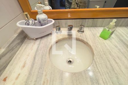 Apartamento à venda com 170m², 3 quartos e 2 vagasBanheiro da Suíte 2