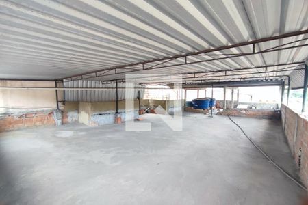 Casa à venda com 100m², 3 quartos e 1 vaga Casa à venda com 100m², 3 quartos e 1 vagaTerraço