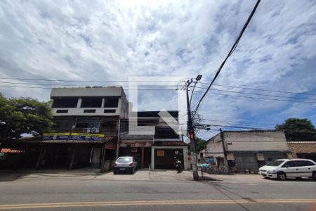 Casa à venda com 100m², 3 quartos e 1 vaga Casa à venda com 100m², 3 quartos e 1 vagaFachada