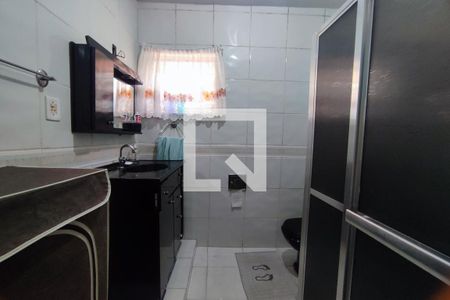 Casa à venda com 100m², 3 quartos e 1 vaga Casa à venda com 100m², 3 quartos e 1 vagaBanheiro 1