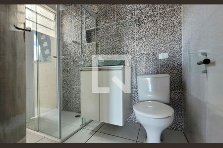 Casa para alugar com 132m², 2 quartos e 1 vaga Casa para alugar com 132m², 2 quartos e 1 vagaBanheiro