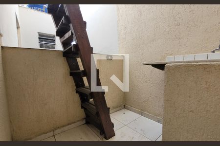 Casa para alugar com 132m², 2 quartos e 1 vaga Casa para alugar com 132m², 2 quartos e 1 vagaLavanderia