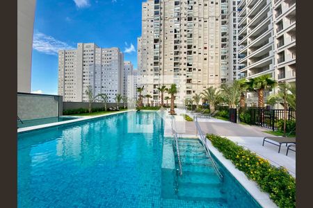 Apartamento à venda com 105m², 2 quartos e 2 vagasÁrea comum - Piscina