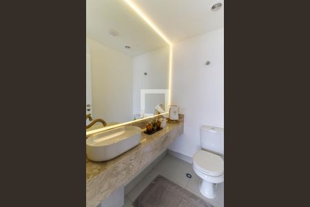 Apartamento à venda com 105m², 2 quartos e 2 vagasLavabo