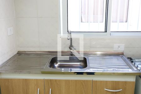 Kitnet cozinha  de casa para alugar com 1 quarto, 20m² em Cidade Intercap, Taboão da Serra