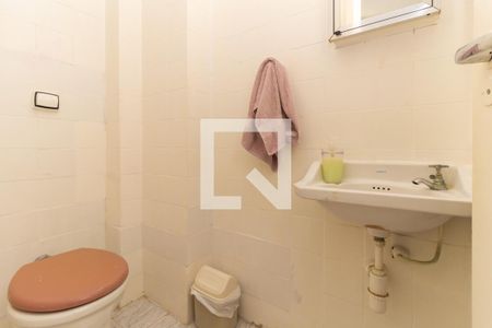 Apartamento para alugar com 102m², 2 quartos e sem vagaBanheiro de Serviço