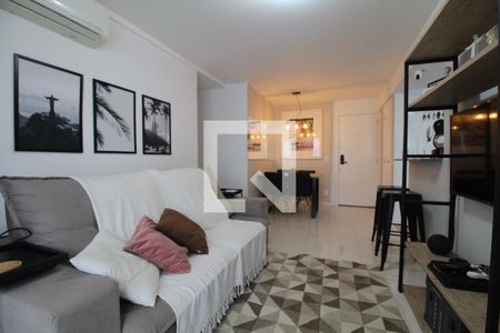 Sala de apartamento à venda com 2 quartos, 64m² em Anil, Rio de Janeiro