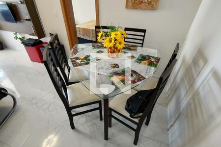 Sala de apartamento para alugar com 1 quarto, 60m² em Caiçara, Praia Grande