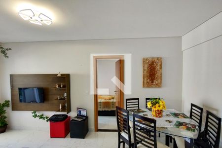 Sala de apartamento para alugar com 1 quarto, 60m² em Caiçara, Praia Grande