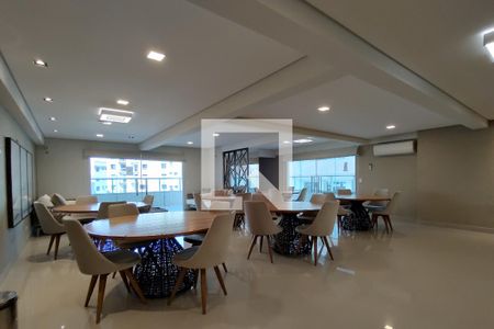 Apartamento para alugar com 60m², 1 quarto e 1 vaga Apartamento para alugar com 60m², 1 quarto e 1 vagaÁrea comum - Salão de festas