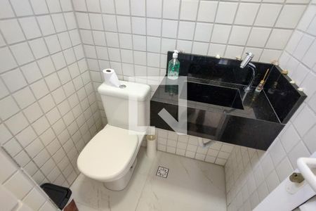 Apartamento para alugar com 60m², 1 quarto e 1 vaga Apartamento para alugar com 60m², 1 quarto e 1 vagaBanheiro da Varanda