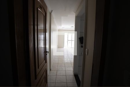 Apartamento para alugar com 3 quartos, 77m² em Setor Bela Vista, Goiânia