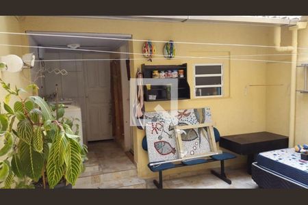 Casa à venda com 2 quartos, 132m² em Vila Congonhas, São Paulo