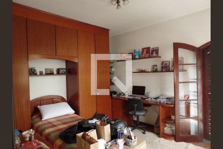 Casa à venda com 3 quartos, 250m² em Vila Congonhas, São Paulo