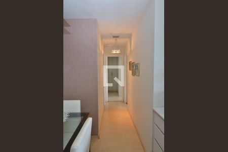 Apartamento à venda com 71m², 2 quartos e 2 vagas Apartamento à venda com 71m², 2 quartos e 2 vagasCorredor