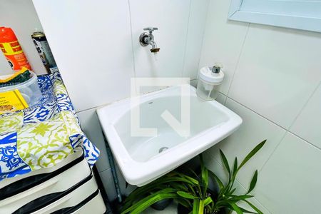 Apartamento à venda com 59m², 2 quartos e 1 vagaÁrea de Serviço