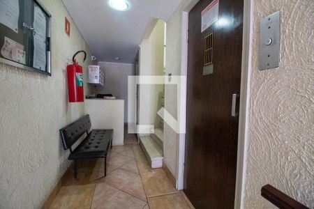 Apartamento à venda com 86m², 2 quartos e sem vagaHall Social