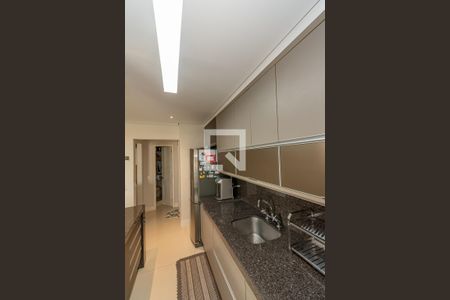 Apartamento à venda com 135m², 2 quartos e 2 vagas Apartamento à venda com 135m², 2 quartos e 2 vagasCozinha