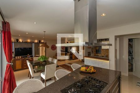 Apartamento à venda com 135m², 2 quartos e 2 vagas Apartamento à venda com 135m², 2 quartos e 2 vagasCozinha