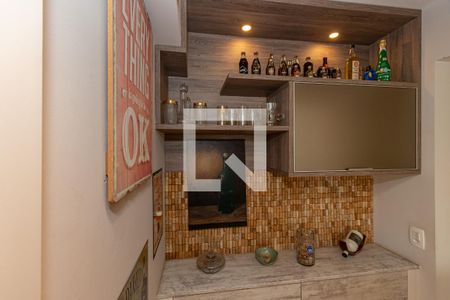 Apartamento à venda com 135m², 2 quartos e 2 vagas Apartamento à venda com 135m², 2 quartos e 2 vagasDetalhe Bar