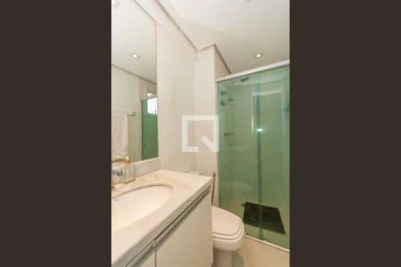 Apartamento à venda com 135m², 2 quartos e 2 vagas Apartamento à venda com 135m², 2 quartos e 2 vagasBanheiro da Suíte 1