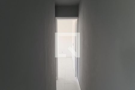 Corredor de apartamento para alugar com 1 quarto, 45m² em Cachambi, Rio de Janeiro